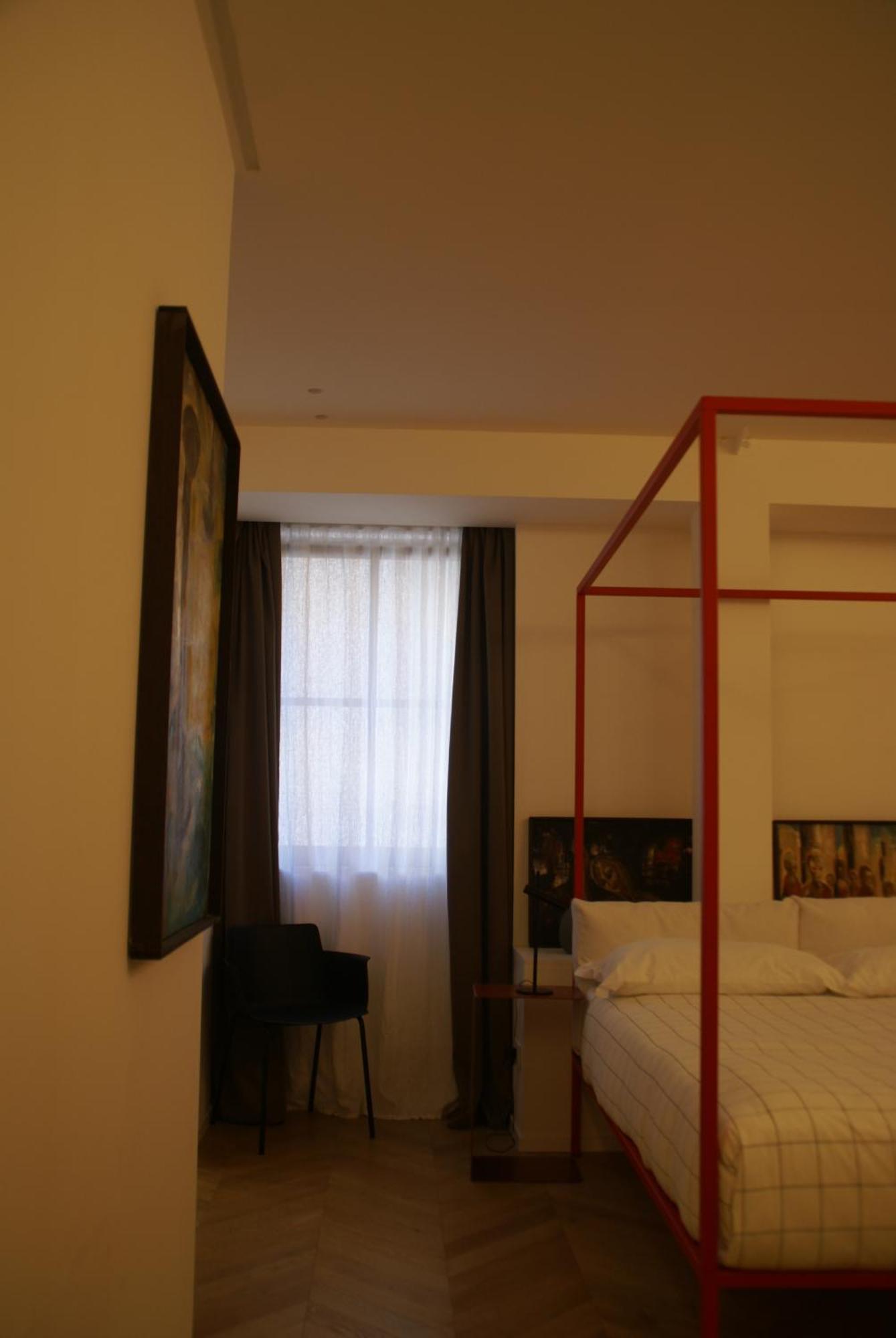 Fra Le Righe Bed and Breakfast Κατάνια Εξωτερικό φωτογραφία